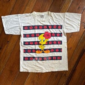Vintage looney toons tweetie bird tee